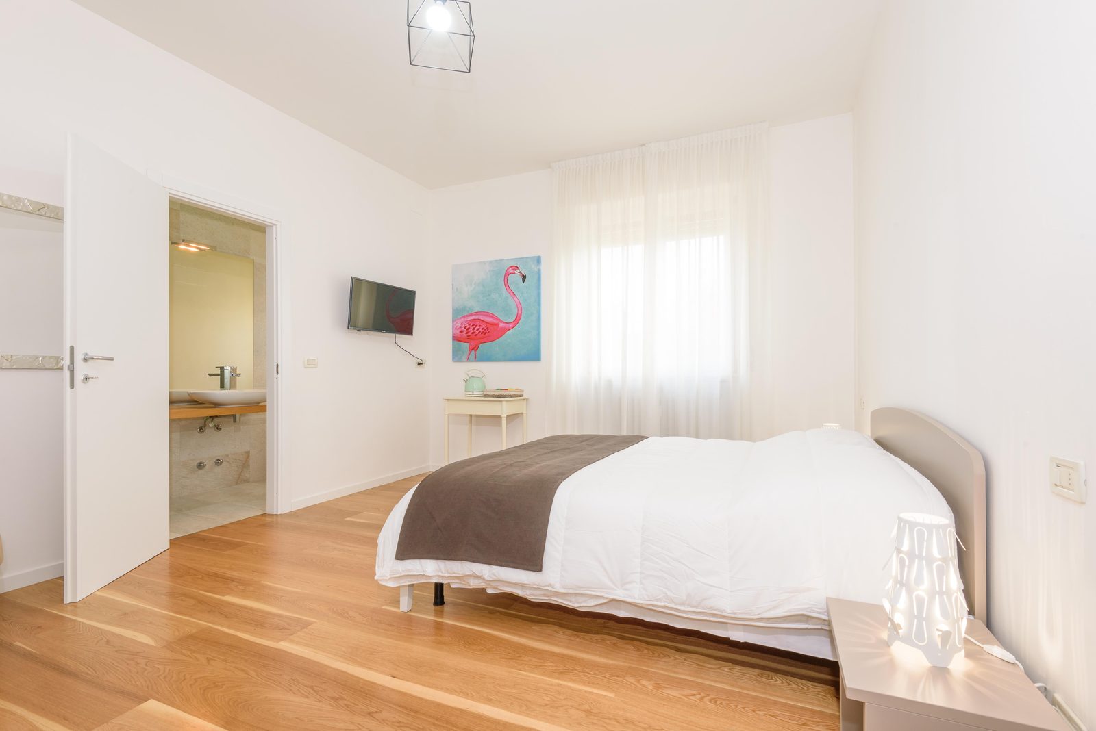 Dreibettzimmer mit Parkblick